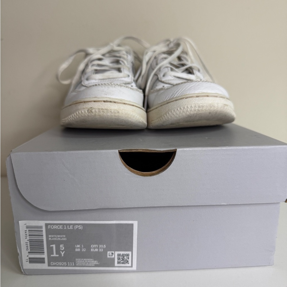 Nike: Kids White Force 1 LE Sneakers, Size 1.5 - Picture 10 of 10